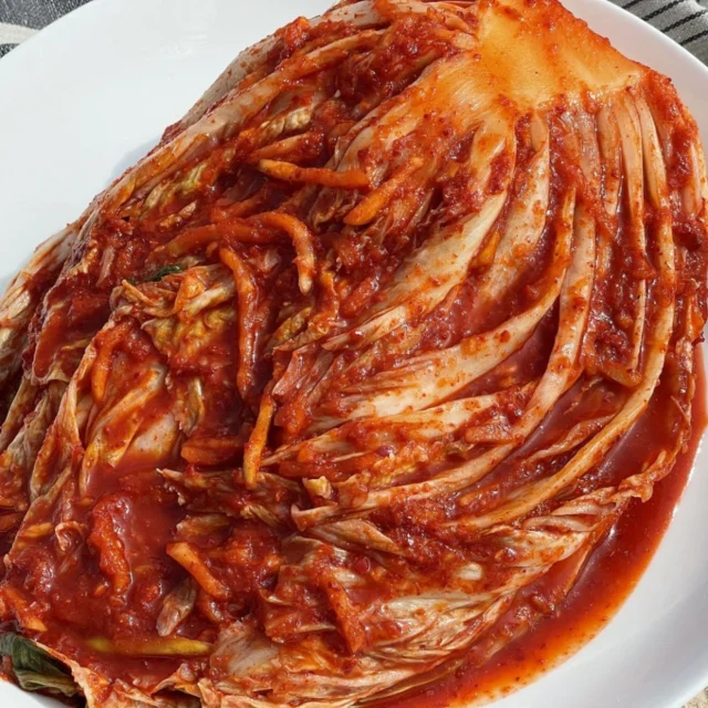 먹판사 시원한 포기 배추김치10kg 업소용 전라도 매콤한 김장김치